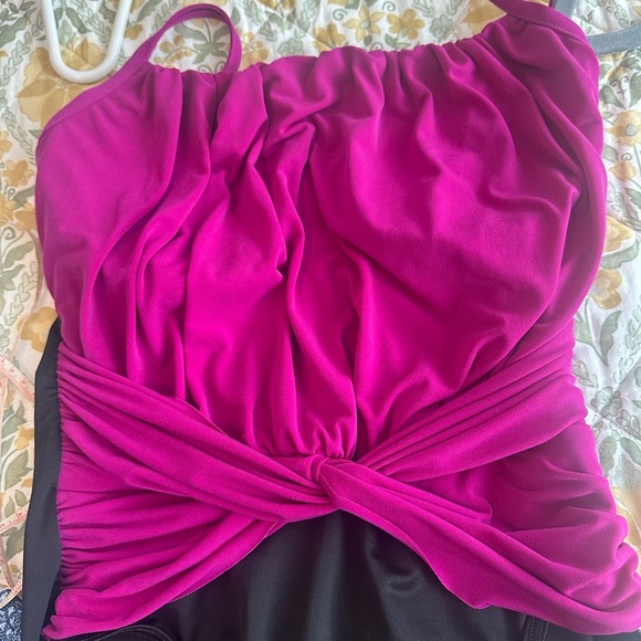 MAGICSUIT by MIRACLESUIT slimming swimsuit Underwire Jerry magenta - Picture 9 of 11